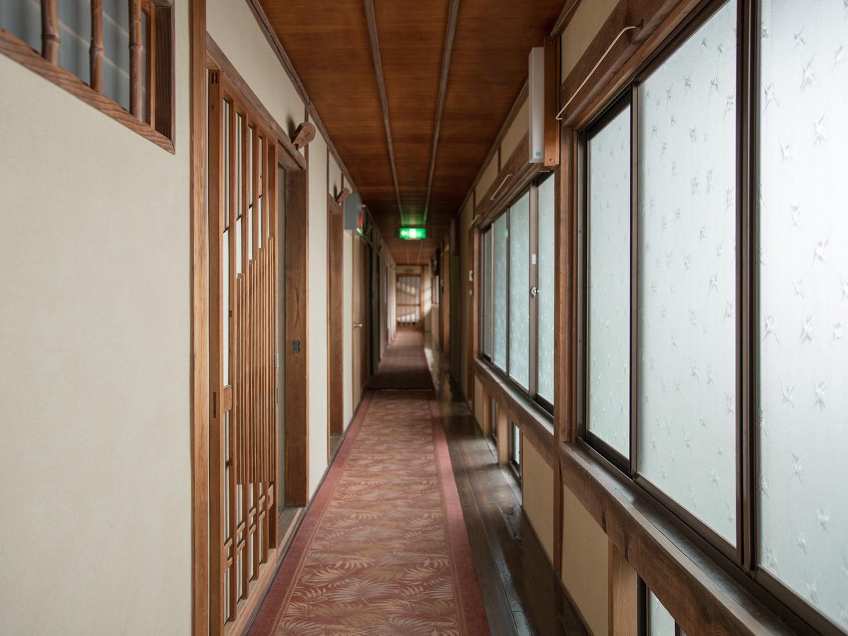 Izumiya Ryokan' Tawarayama Onsen Nagato  Bagian luar foto